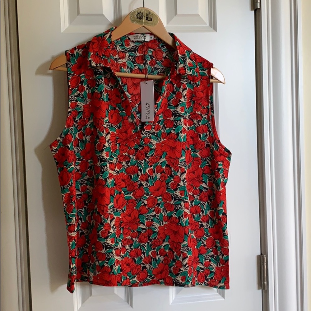 Floral tulip rose Molly Bracken Sleeveless Blouse